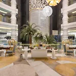 מלון Kirman Belazur & 5*